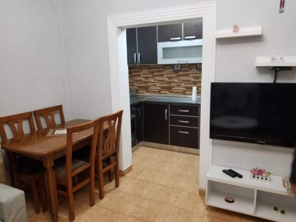 Tirane, jepet me qera Vile 75 m² 40.000 Leke