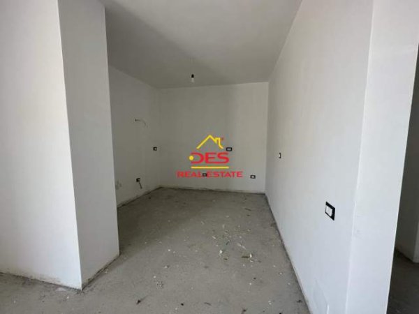 Sarande, shitet apartament 2+1+BLK Kati 4, 117 m² 1  (Rruga Butrniti)