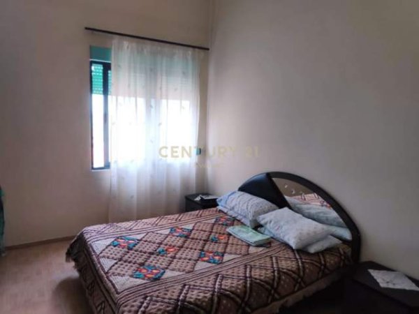 Tirane, shitet apartament 1+1 Kati 5, 100 m² 75.000 Euro (Kodra e Diellit)