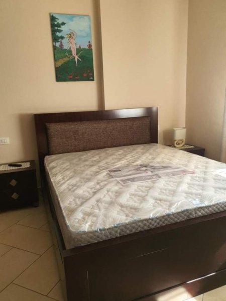 Tirane, jap me qera apartament 2+1 Kati 4, 100 m² 500 Euro