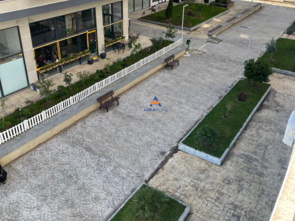 Tirane, shitet apartament 3+1+Ballkon , 140 m² 280.000 € (KINOSTUDIO)
