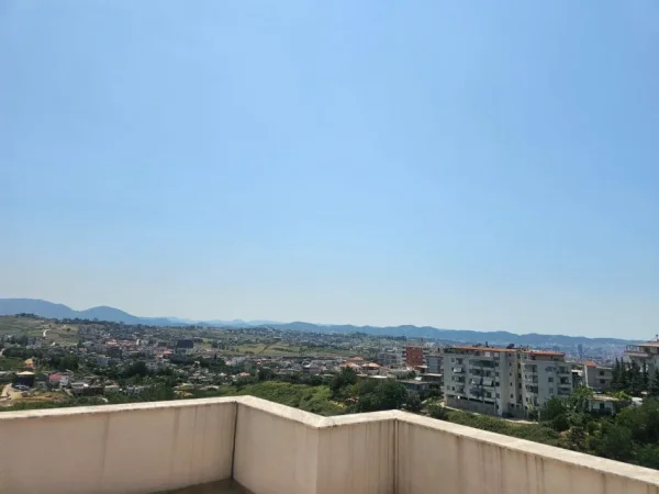 Tirane, jap me qera apartament+verande + 2 garazhde| Penthouse Kati 7,