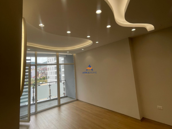 Tirane, jepet me qera apartament 2+1 Kati 4, 100 m² 100.000 € (NDODHET PRANE KOMPLEKSIT KIKA, KOMUNA E PARISIT)