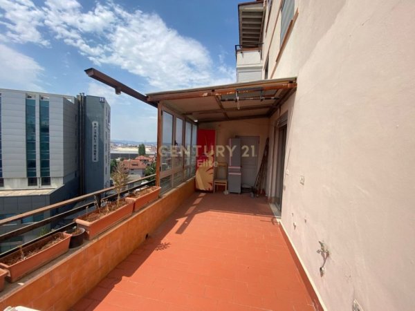 Tirane, shes apartament 1+1 Kati 5, 81 m² 95.000 € (Spitali Hygea)