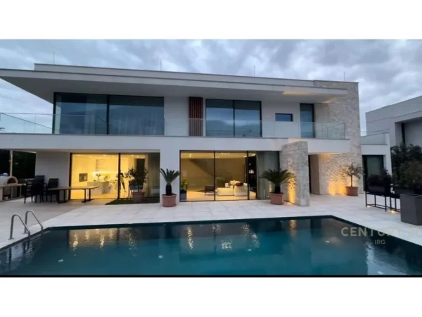 Tirane, shes Vile Kati 1, 780 m² 2.000.000 € (Mjull Bathore)