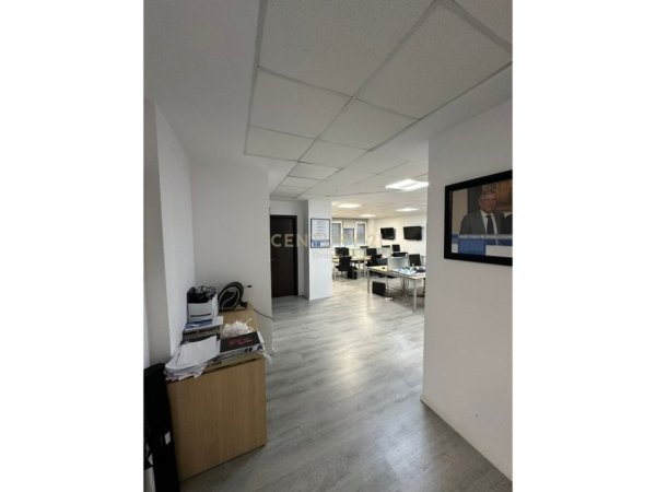 Tirane, shes apartament 2+1 Kati 2, 109 m² 325.000 € (Juridiku)