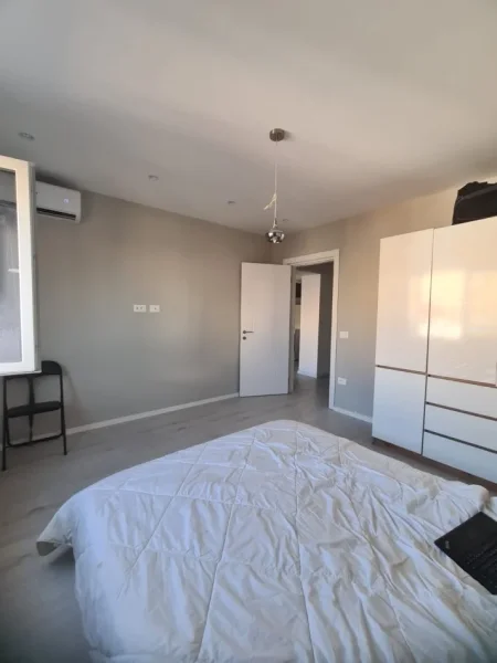 Tirane, shitet apartament 1+1+Ballkon Kati 3, 61 m² 140.000 € (Rruga Thanas Ziko)