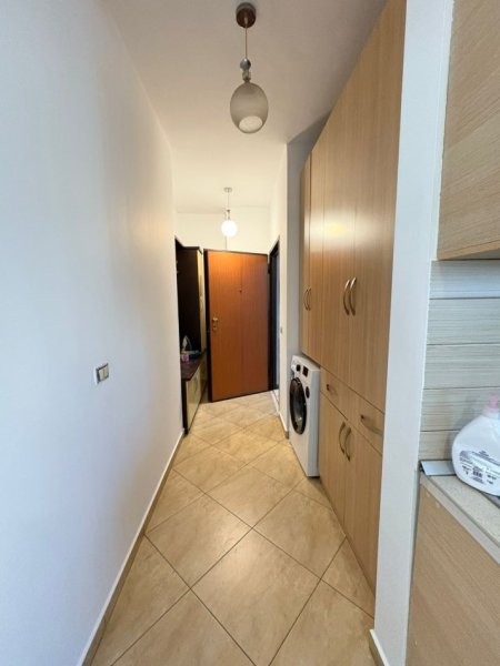 Tirane, jepet me qera apartament 2+1 Kati 7, 90 m² 550 € (Perballe Delijorgjit, Rruga Stavri Themeli)