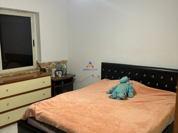Tirane, shitet apartament 1+1 , 56 m² 120.000 € (NDODHET PRANE XHAMISE TE TABAKEVE)
