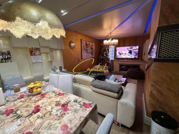 Tirane, jepet me qera apartament 3+1 Kati 5, 110 m² 750 € (ASTIR)