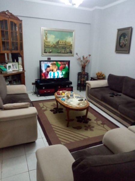 Tirane, jepet me qera apartament 2+1+Ballkon Kati 2, 90 m² 550 € 