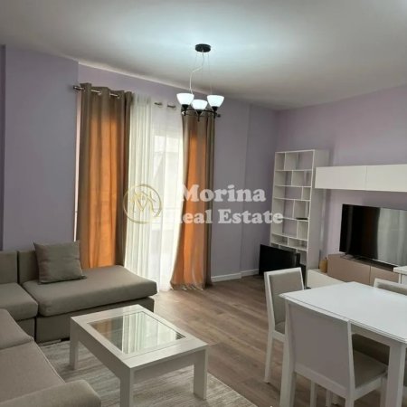 Tirane, jepet me qera apartament 1+1 Kati 2, 76 m² 600 € (Liqeni i Thate)