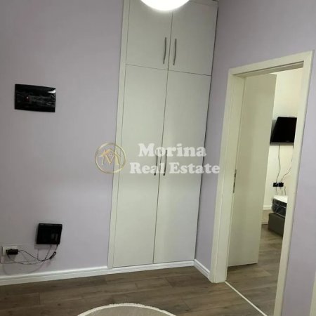 Tirane, jepet me qera apartament 1+1 Kati 2, 76 m² 600 € (Liqeni i Thate)