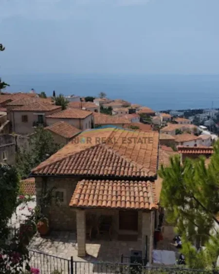 Vlore, shitet shtepi 2 Katshe , 130 m² (Dhermi, Zoe Hora) KONTAKTO PER CMIMIN