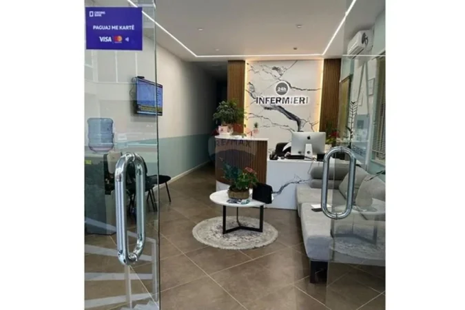 Tirane, shitet ambjent biznesi , 40.000 € (Rruga Bill Klinton)