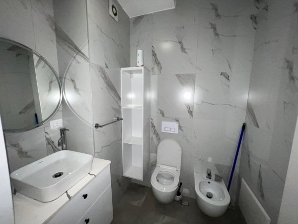 Tirane, shitet apartament 2+1 Kati 2, 88 m² 140.000 € (Kompleksi Mangalem 21)