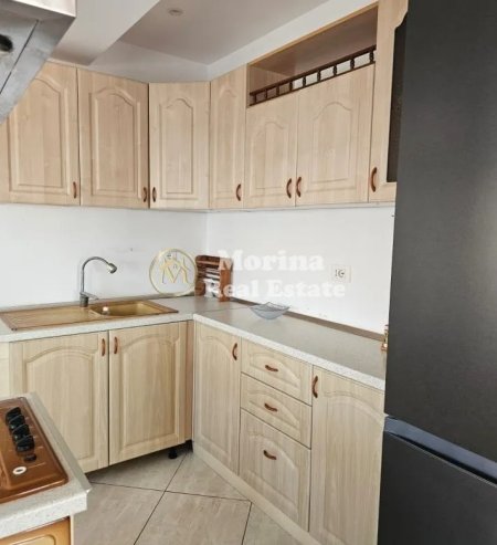 Tirane, jepet me qera apartament 2+1 Kati 7, 140 m² 600 € (Fresku)