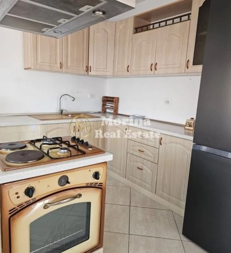Tirane, jepet me qera apartament 2+1 Kati 7, 140 m² 600 € (Fresku)