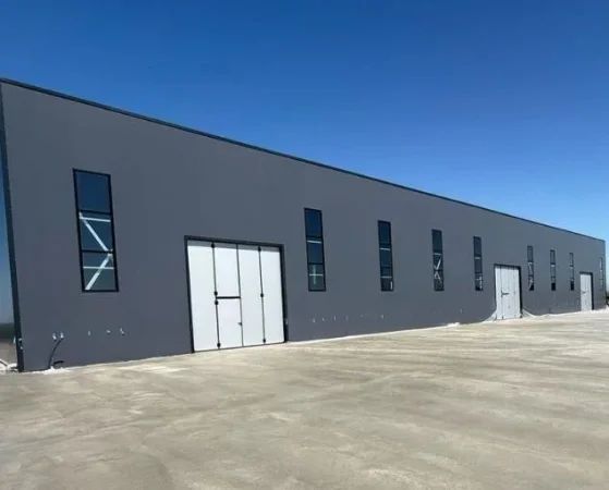 Tirane, jepet me qera magazine Kati 0, 800 m² 4.800 € (KASHAR)