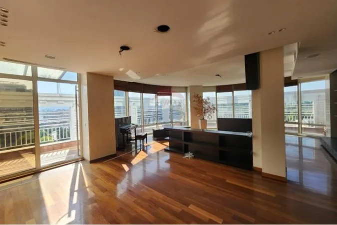 Tirane, jepet me qera zyre , 1.020 m² 18.000 € 