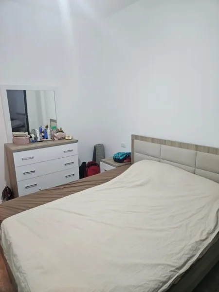 Tirane, jepet me qera apartament 1+1 Kati 6, 70 m² 500 € (Kompleksi Asl 2 Xhamllik)