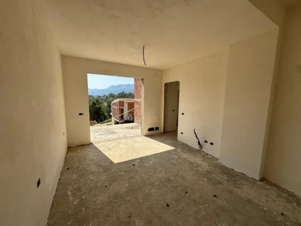 Tirane, shitet Vile 4+1 , 218 m² 520.000 € (Mullet)