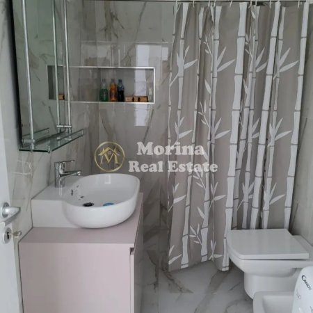 Tirane, jepet me qera apartament 1+1 Kati 7, 60 m² 400 € (Univers City)