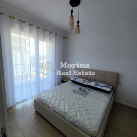 Tirane, jepet me qera apartament 1+1 Kati 7, 60 m² 400 € (Univers City)