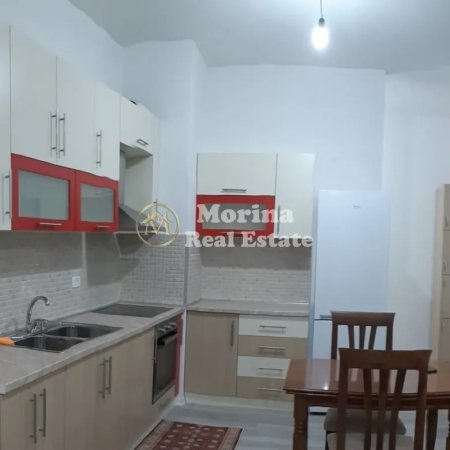 Tirane, jepet me qera apartament 2+1 Kati 3, 85 m² 470 € (Ali Demi)
