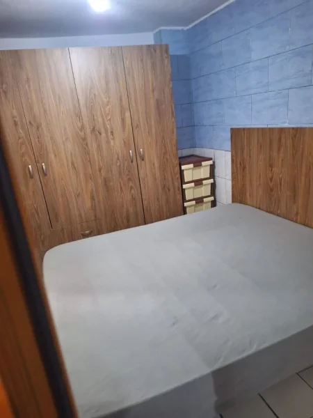 Tirane, jepet me qera apartament 1+1 Kati 0, 70 m² 250 € (laprake)