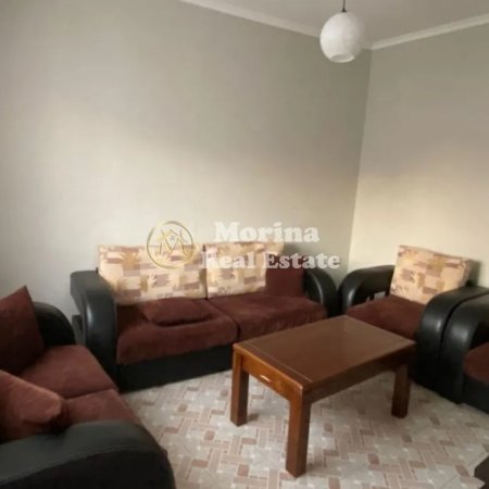 Tirane, jepet me qera Vile 2 Katshe Kati 2, 120 m² 450 € (Rruga Mbreteresha Teute)