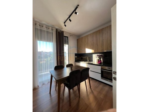 Tirane, shitet apartament 2+1 , 105 m² 195.000 € (Kompleksi Asl 2)