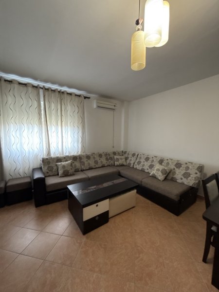 Tirane, jap me qera apartament+verande | Penthouse 2+1+Ballkon , 120 m² 350 € (Afer casa italia)