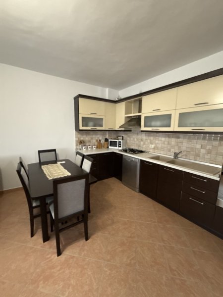 Tirane, jap me qera apartament+verande | Penthouse 2+1+Ballkon , 120 m² 350 € (Afer casa italia)