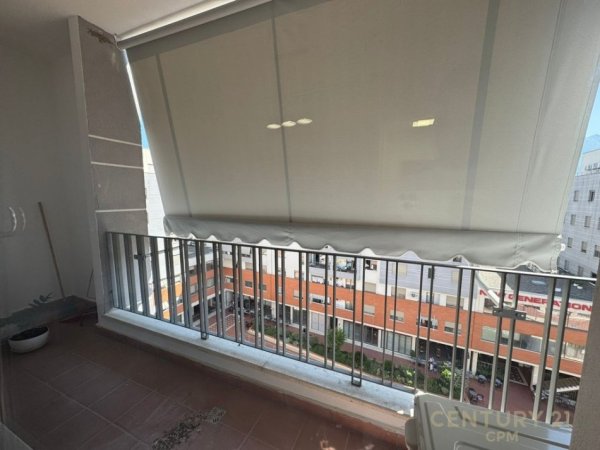 Tirane, jepet me qera apartament 2+1+Ballkon Kati 6, 98 m² 500 € (Tower Bridge)