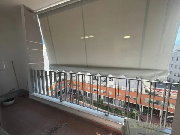 Tirane, jepet me qera apartament 2+1+Ballkon Kati 6, 98 m² 500 € (Tower Bridge)