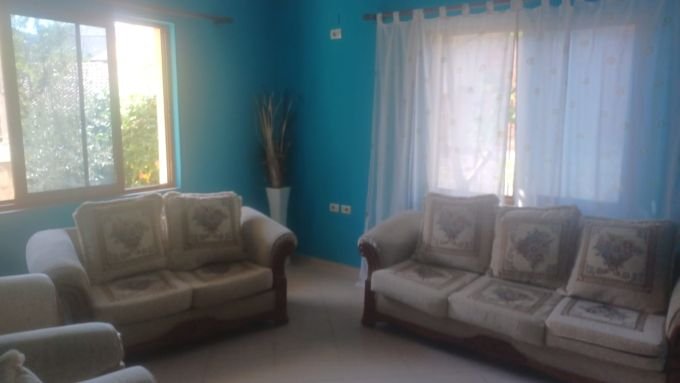 Tirane, jepet me qera apartament 2+1 Kati 1, 127 m² 400 € (selite)