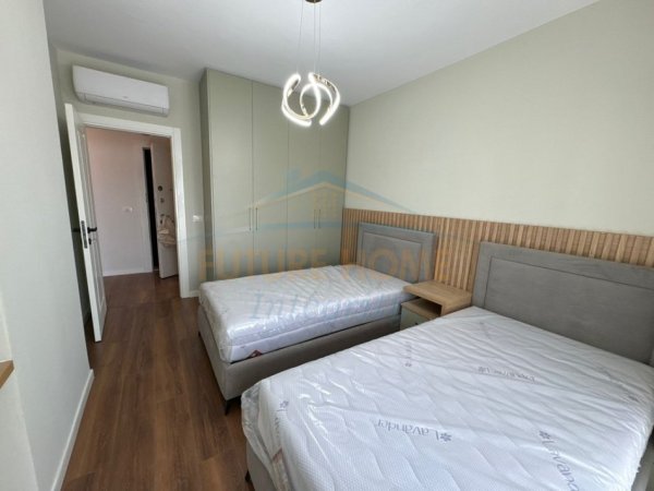 Tirane, jepet me qera apartament 2+1 Kati 3, 91 m² 850 € 