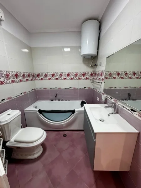 Shitet Apartament 1+1 i mobiluar me Hipoteke tek Kodra e Diellit.