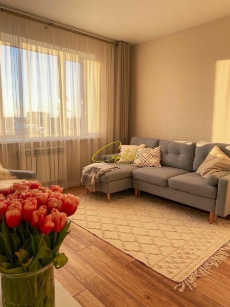 Tirane, jepet me qera apartament 1+1 Kati 2, 56 m² 500 € (TREGU CAM)