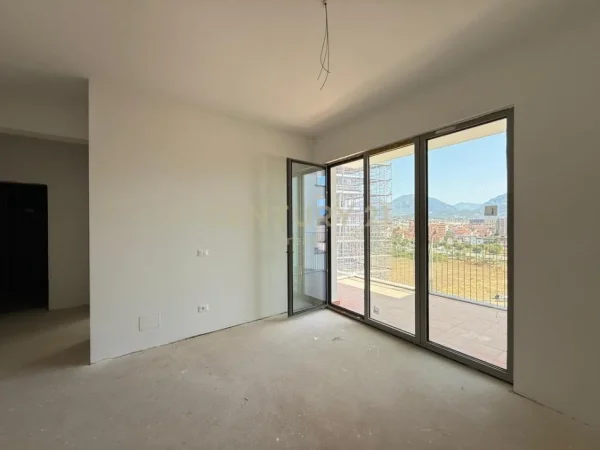 Tirane, shitet 1+1 Kati 7, 74 m² 184.750 € (Bulevardi i Ri)