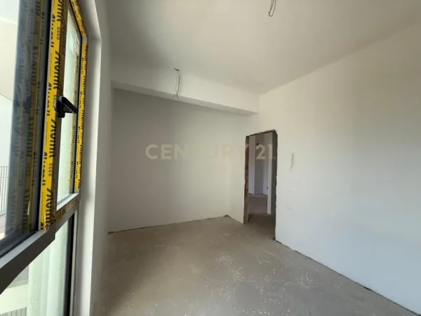 Tirane, shitet 1+1 Kati 7, 74 m² 184.750 € (Bulevardi i Ri)