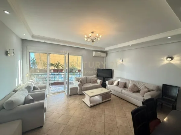 Tirane, shitet apartament 2+1+Ballkon Kati 6, 111 m² (Oxhaku)