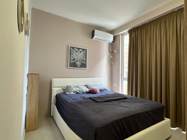 Tirane, jepet me qera garsonier 1+1 , 40 m² 350 € 