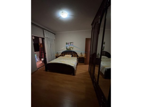 Tirane, jepet me qera apartament 2+1 Kati 2, 100 m² 750 € (Myslym Shyr)