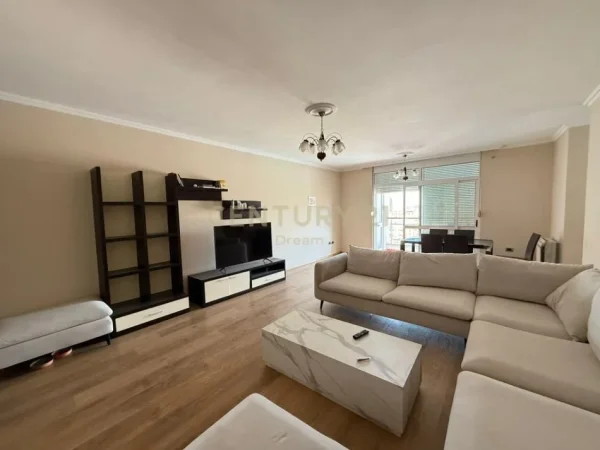 Tirane, shitet apartament 3+1+Ballkon Kati 11, 156 m² 425.000 € (Ish Ekspozita)