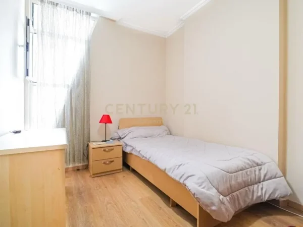 Tirane, shitet apartament 3+1+Ballkon Kati 11, 156 m² 425.000 € (Ish Ekspozita)