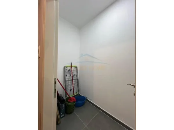 Tirane, shitet apartament 2+1+2 Kati 1, 105 m² 195.000 € (ASL 2 ISH VENU)