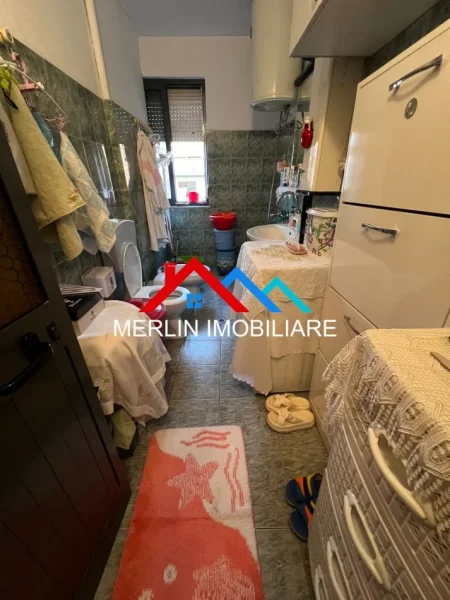 Tirane, shitet apartament 1+1 Kati 5, 56 m² 80.000 € (RRUGA URA)
