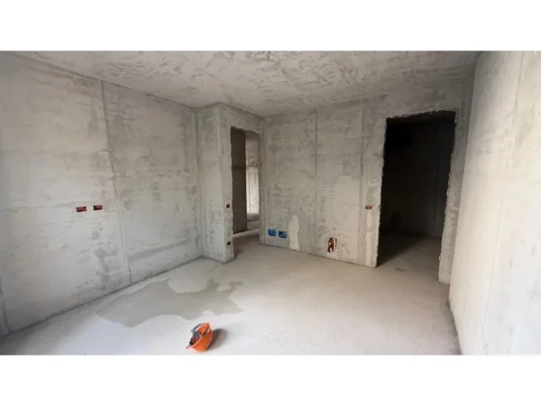 Tirane, shitet apartament 2+1+2 Kati 3, 118 m² 237.000 € (LIQENI I THATE)